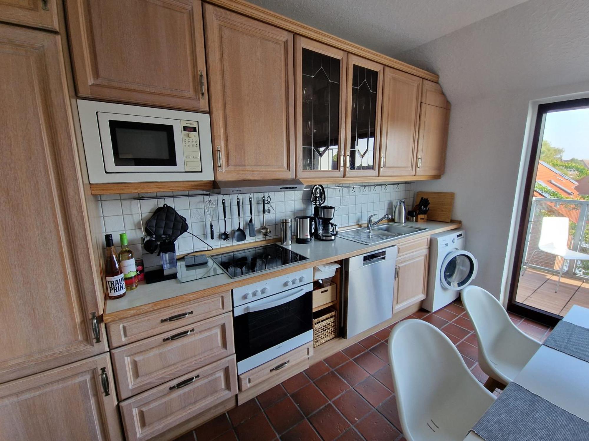 98Qm Wohnung Im Villenviertel - Voll Ausgestattet Mit Balkon Und Kamin - Wlan Gratis Wilhelmshaven Exterior foto